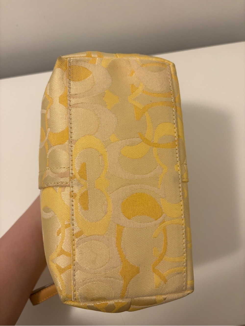 vinatge Coach Yellow Signature small bag - Picture 5 of 9
